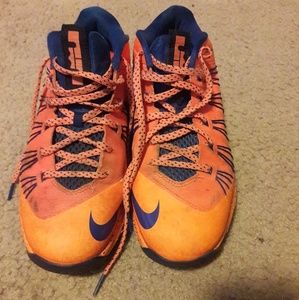 LeBron James Hyper blue New York Knicks